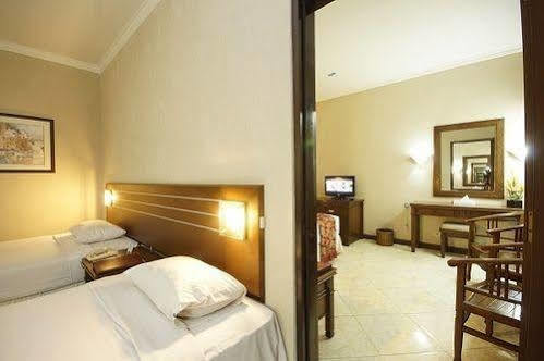 Bahari Inn Tegal Tegal (Central Java) Exterior foto