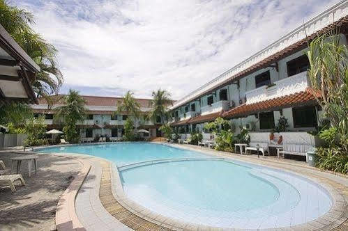 Bahari Inn Tegal Tegal (Central Java) Exterior foto